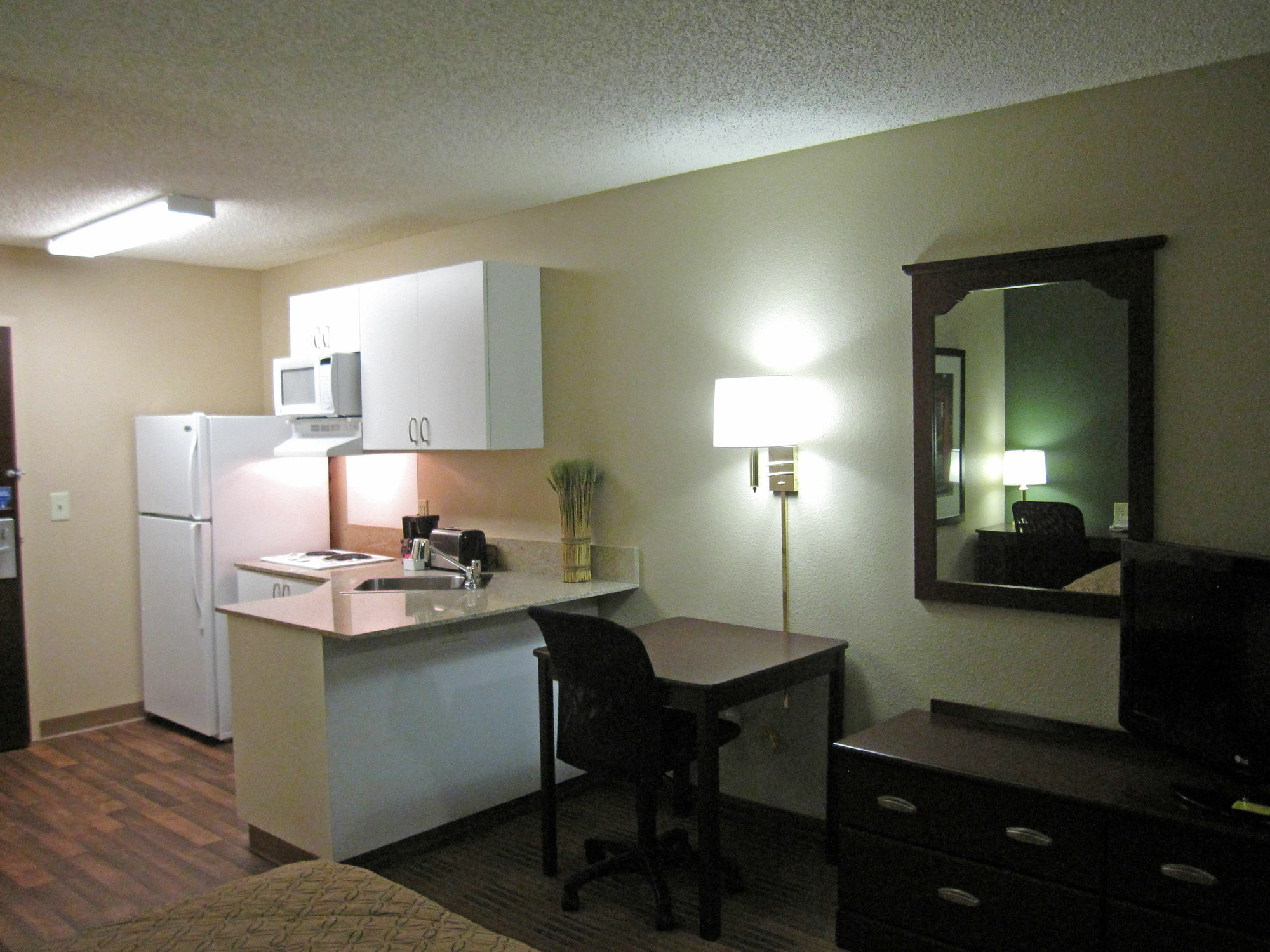 Extended Stay America Suites - Los Angeles - Simi Valley Santa Susana Knolls Екстериор снимка